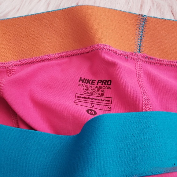 Nike Pro cropped dri fit tights - Picture 2 of 4